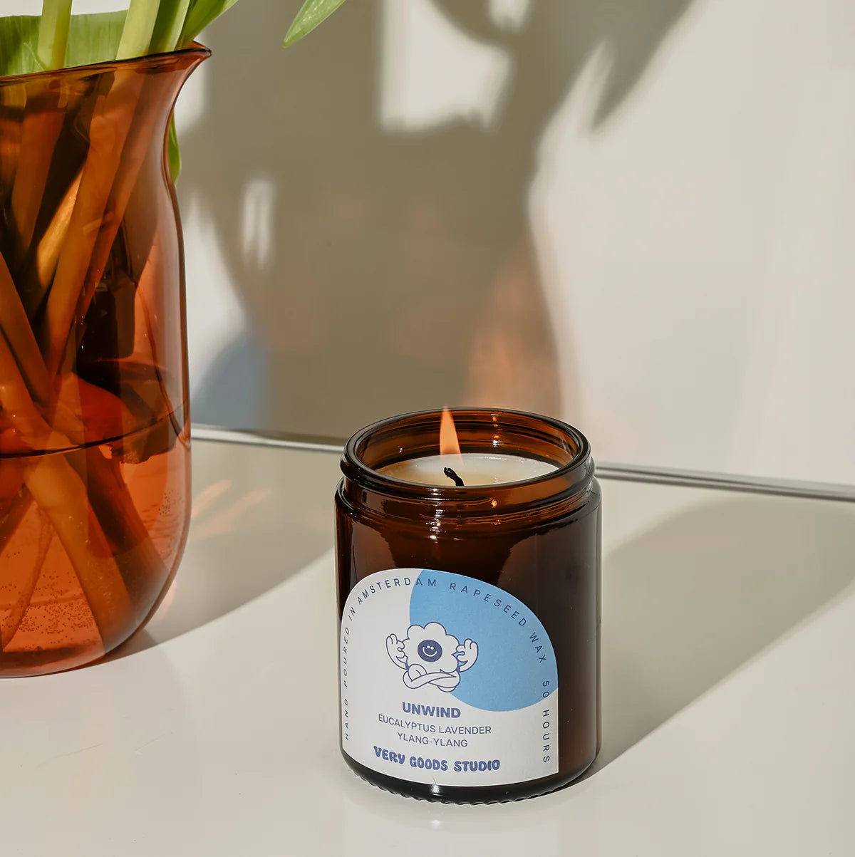 Very Goods Studio Candle - UNWIND